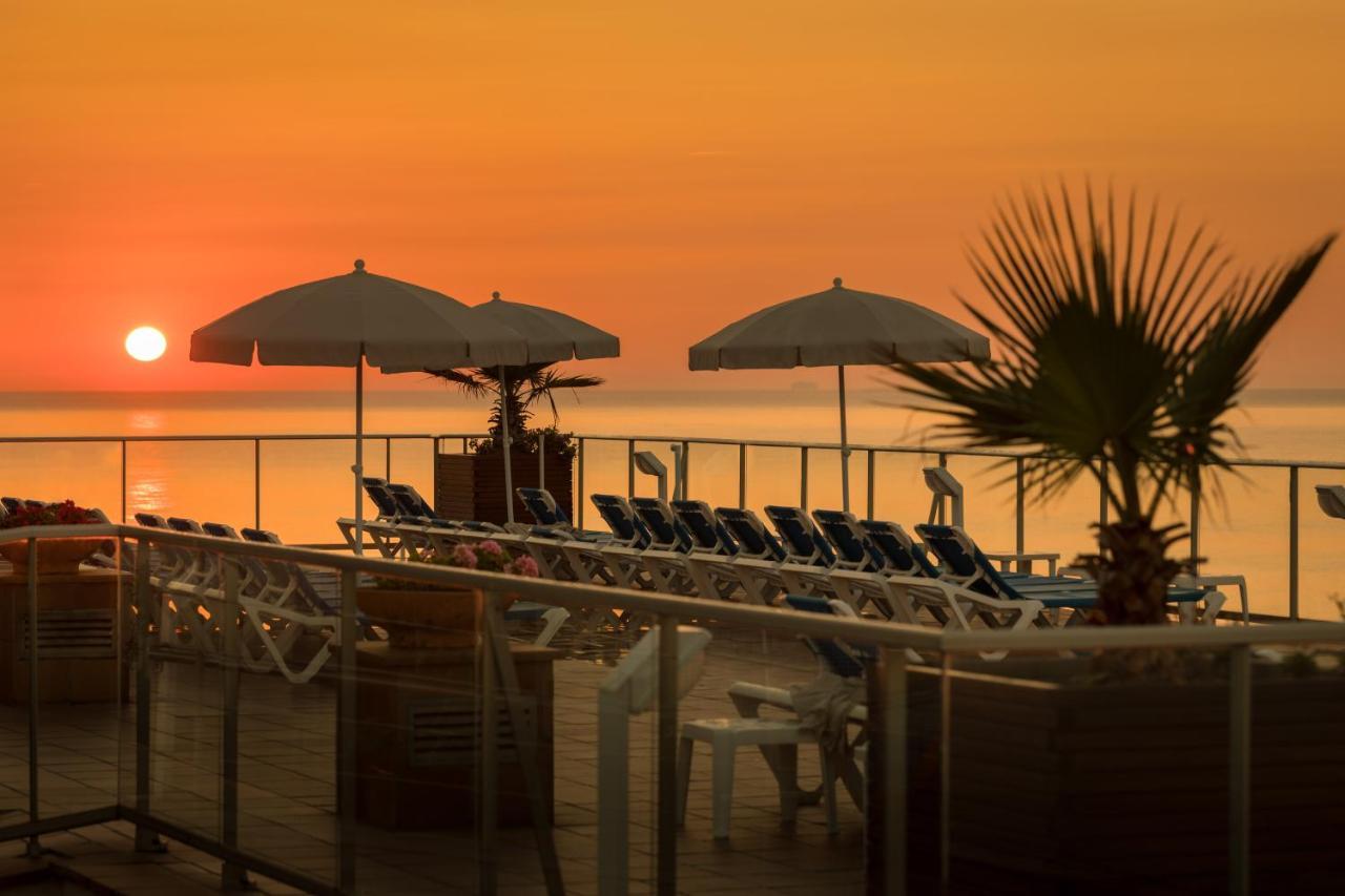 Htop Pineda Palace 4Sup - Adults Recommended #Htopbliss Pineda de Mar Exterior foto